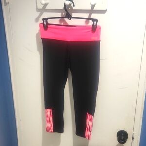 Pink capri yoga pants